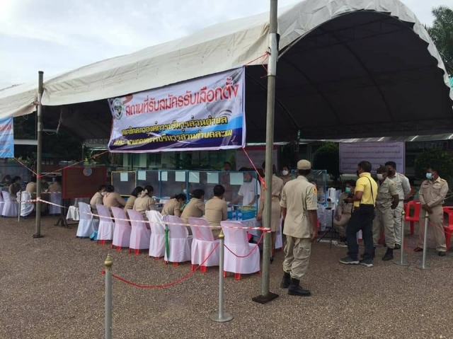 ประมวลภาพวันรับสมัครการเลือกตั้งสมาชิกภาองค์การบริหารส่วนตำบลละแมและนายกองค์การบริการบริหารส่วนตำบลล